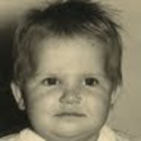 Meet your Posher, Elaine - Picture 1 of 1